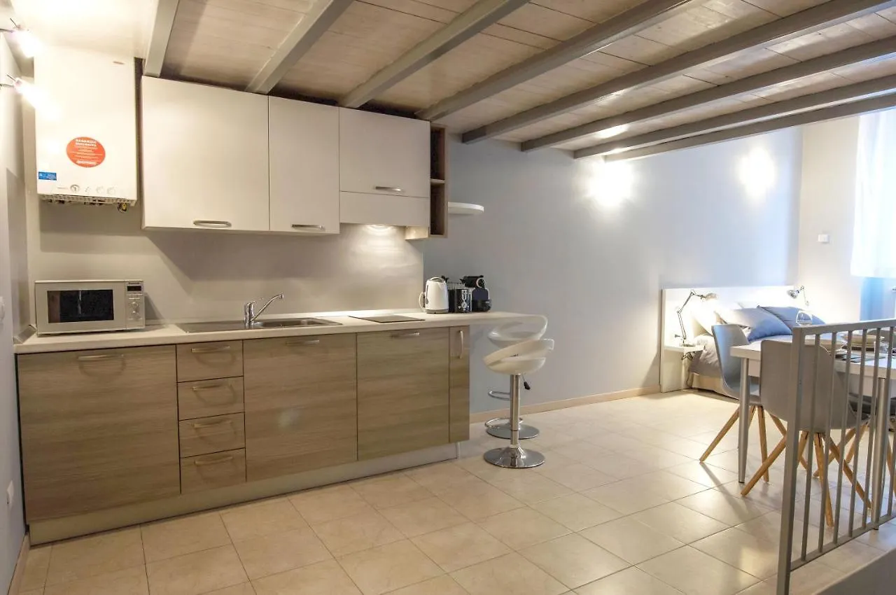 Milano Suite - Fiera 0*, Milan Italy