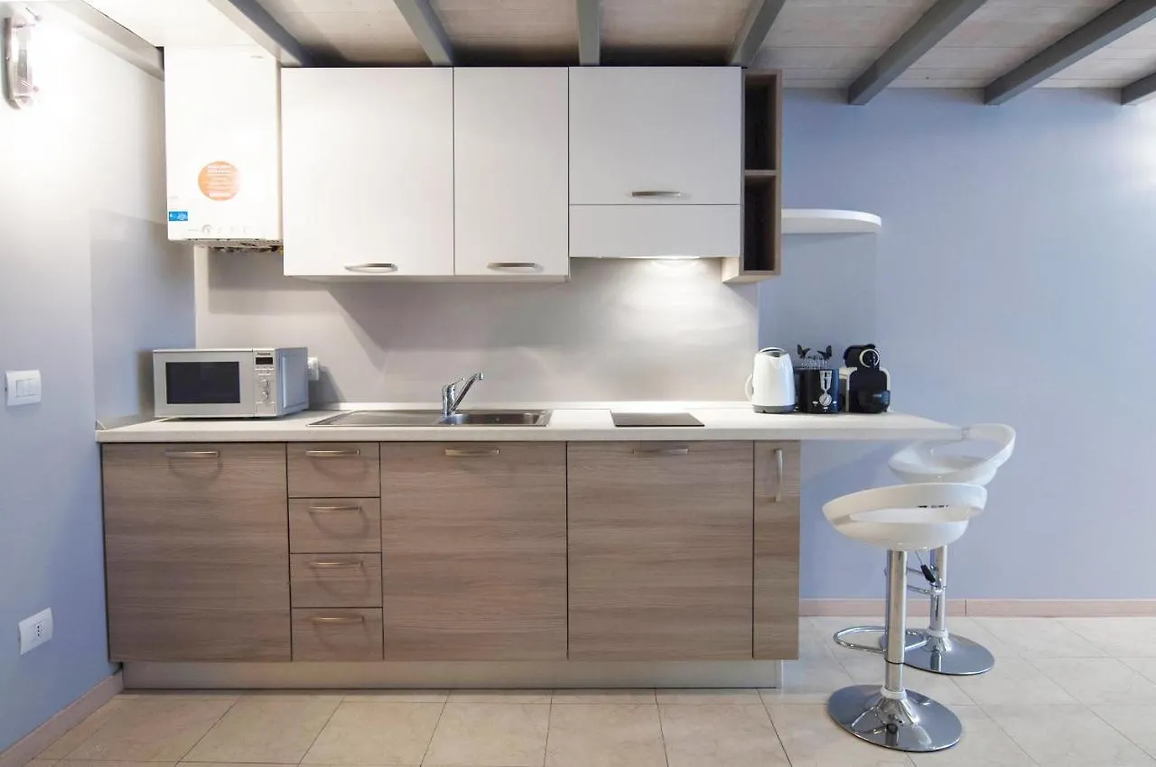 Milano Suite - Fiera 0*, Milan