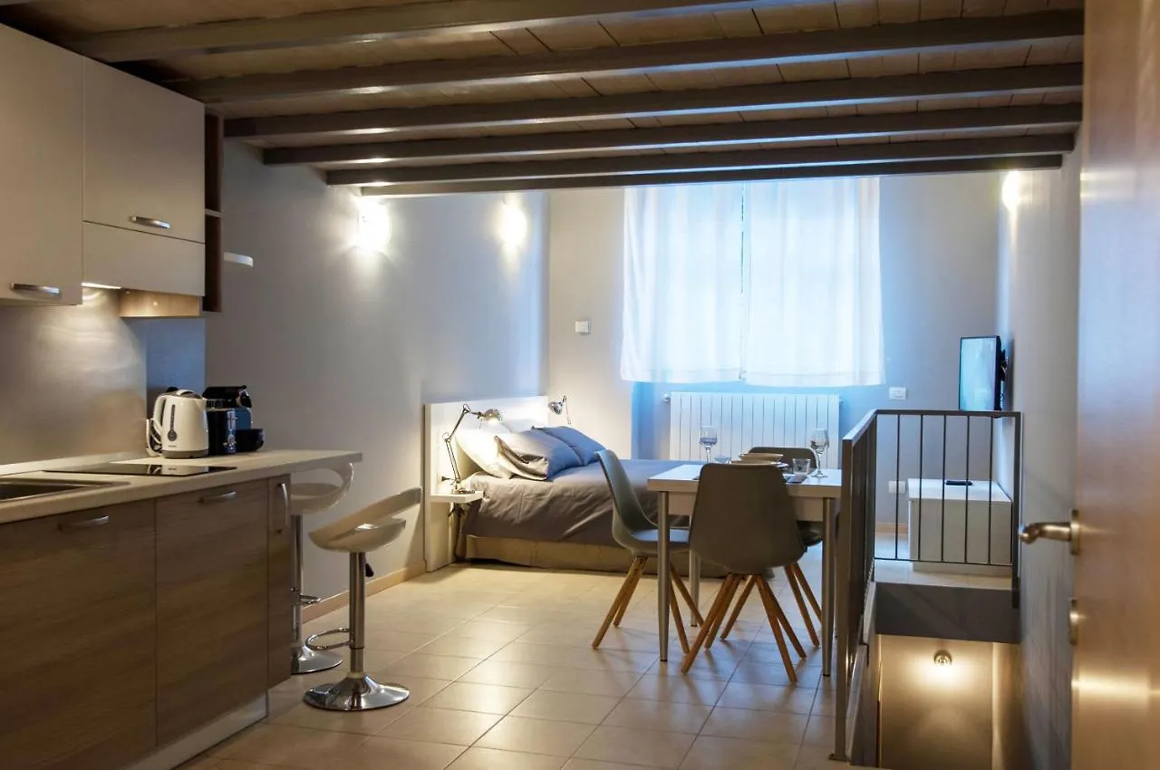 Milano Suite - Fiera Apartment Milan